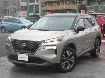 1.5 X e-4ORCE 4WD 7人乗り　防水シート　シートヒーター