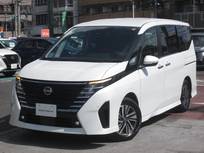 日産 セレナ 1400cc 1.4 e-POWER ハイウェイスターV 社有車上り　プロパイロット　後席モニター