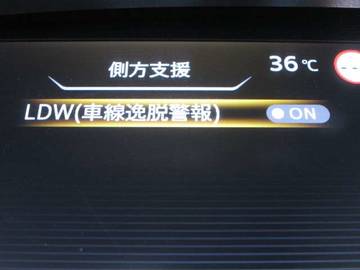複数画像32