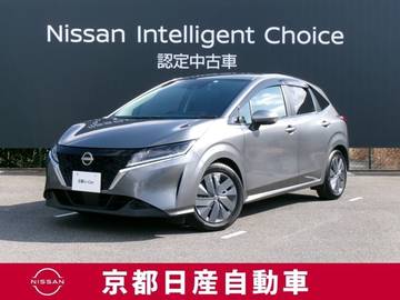 1.2 X メーカーナビ　LEDヘッドライト　AVM