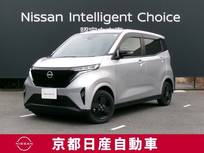 日産 サクラ X 90周年記念車 メーカーナビ プロパイロット 充電ケーブル