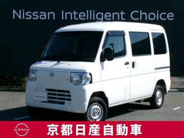 4シーター キーレス　急速充電機能　12セグメント