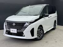 日産 セレナ 2000cc 2.0 ハイウェイスターV 登録済未使用車　純正12.3インチナビ