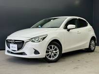 マツダ デミオ 1300cc 1.3 13S ツーリング メーカーナビ　ETC　シートヒーター