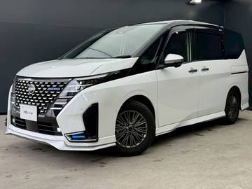 1.4 e-POWER AUTECH 1オナ　純正12.3ナビ　後席フリップダウン