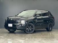 三菱 アウトランダー 2400cc PHEV 2.4 ブラック エディション 4WD 1オナ　純9ナビ　フルセグTV　ガラスルーフ