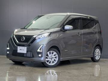 660 ハイウェイスターX 純正9インチナビ　フルセグTV