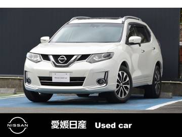 2.0 モード・プレミア 2列車 4WD 日産純正OPナビ　サンルーフ　Bモニター