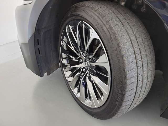 北海道日産自動車株式会社 ｕ ｃａｒ発寒店 北海道 Ls レクサスの在庫詳細から中古車を探す 日産公式中古車検索サイト