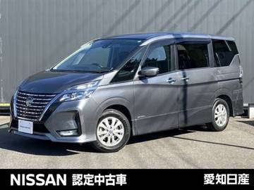 セレナ 2.0 ハイウェイスター エマージェンシーブレーキ　踏間違防止　車