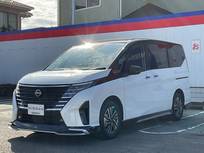 日産 セレナ 2000cc 2.0 ハイウェイスターV 弊社試乗使用社有車　AWINエアロ