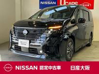 日産 セレナ 1400cc 1.4 e-POWER ハイウェイスターV プロパイロット　アラウンドビューモニター
