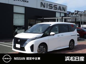 1.4 e-POWER ルキシオン 純正ナビ後席モニタープロパイロット付き