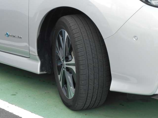 愛媛日産自動車株式会社 カータウン大洲 愛媛県 リーフ 日産の在庫詳細から中古車を探す 日産公式中古車検索サイト