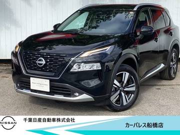 エクストレイル 1.5 G e-4ORCE 4WD 当社試乗車アップ・パノラミックサンルーフ