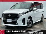日産 セレナ 1400cc 1.4 e-POWER ハイウェイスターV 日産コネクトナビ後席モニター・タイヤ新品