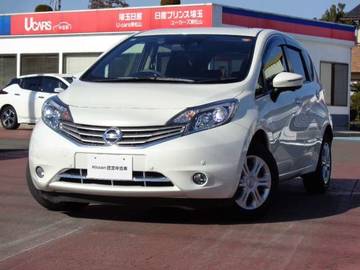 1.2 メダリスト メモリーナビ　アラウンドビューモニター