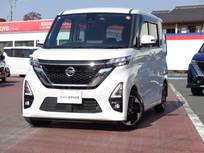 日産 ルークス 660cc 660 ハイウェイスターX メモリーナビ　アラウンドビューM