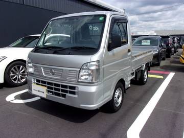 660 DX 2WD　AT　被害軽減ブレーキ