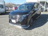 日産 セレナ 2000cc 2.0 AUTECH 後席モニター・プロパイロット