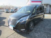 日産 セレナ 1200cc 1.2 e-POWER ハイウェイスター V 防水シート・後席モニター