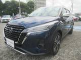 日産 キックス 1200cc 1.2 X FOUR (e-POWER) 4WD インテリジェントルームミラー・SOS