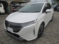 日産 ノートオーラ 1200cc 1.2 G BOSE・インテリジェントルームミラー