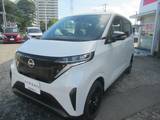 日産 サクラ X 90周年記念車 e-PEDAL
