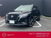 日産 キックス 1200cc 1.2 X FOUR ツートーン インテリアエディション(e-POWER) 4WD 純正大画面ナビ・AVM・ドラレコ・ETC