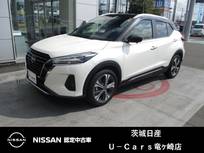 日産 キックス 1200cc 1.2 X FOUR ツートーン インテリアエディション(e-POWER) 4WD プロパイロット　純正ナビ