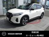 日産 キックス 1200cc 1.2 X FOUR ツートーン インテリアエディション(e-POWER) 4WD プロパイロット　純正ナビ