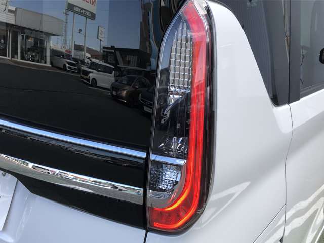 複数画像58