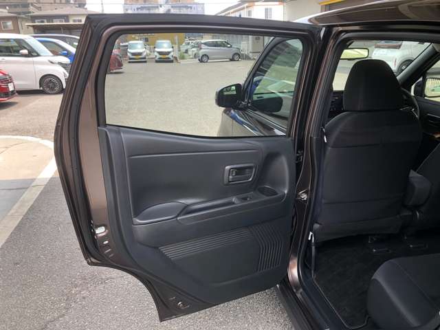 複数画像66
