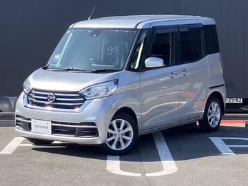660 X Vセレクション 日産純正メモリーナビ　全方位カメラ