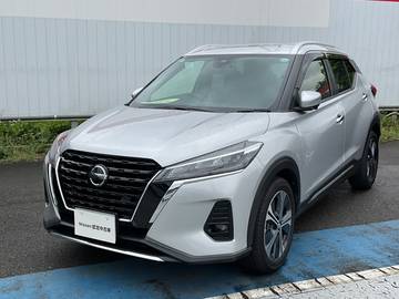 1.2 X FOUR (e-POWER) 4WD 前席ヒーター付シート+ステアリングヒータ