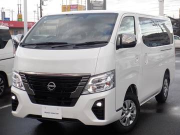 キャラバン 2.4 グランド プレミアムGX ロングボディ ディーゼルターボ 4WD 走行13KM　寒冷地仕様　ディーゼル　4WD