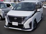 日産 セレナ 1400cc 1.4 e-POWER ハイウェイスターV 当社使用車　後席モニター　プロパイロット