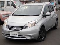 日産 ノート 1200cc 1.2 X FOUR 4WD 夏タイヤアルミ4本セット　ナビ　ETC