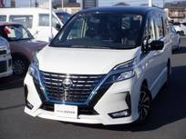 日産 セレナ 1200cc 1.2 e-POWER ハイウェイスター V 防水シート　後席モニター　プロパイロット
