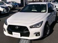 日産 スカイライン 3000cc 3.0 400R ホワイトレザー　前席電動シ-ト・ヒ-タ-