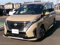 日産 セレナ 1400cc 1.4 e-POWER ハイウェイスターV ダイナミックパック　寒冷地仕様 ハンドルH