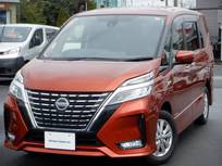 日産 セレナ 2000cc 2.0 ハイウェイスター V 4WD ワンオ-ナ-　プロパイロット　メモリーナビ