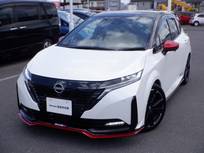 日産 ノートオーラ 1200cc 1.2 NISMO 寒冷地仕様　RECARO製スポーツシート