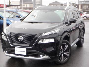 1.5 G e-4ORCE 4WD コネクトナビ　プロパイロット　ル-フレ-ル