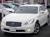日産 フーガハイブリッド 3500cc 3.5 VIPパッケージ BOSE　本革　前席電動シ-ト・ヒ-タ-