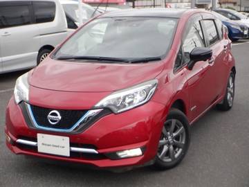 1.2 e-POWER メダリスト FOUR ブラックアロー 4WD クルコン　メモリーナビ　アラウンドビュM