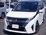 日産 セレナ 1400cc 1.4 e-POWER ルキシオン 試乗車UP　寒冷地仕様　後席モニター
