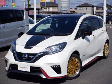 1.2 e-POWER NISMO S ブラック リミテッド NISMO専用スポーツシート　ナビ　ドラレコ