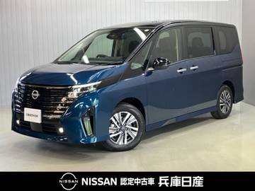 2.0 ハイウェイスターV 当社試乗車アップ・メーカーナビ・全周囲カ