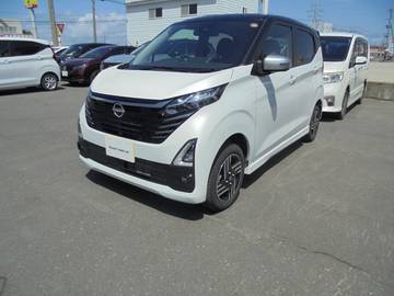 660 ハイウェイスターX アーバンクロム プロパイロット エディション 4WD